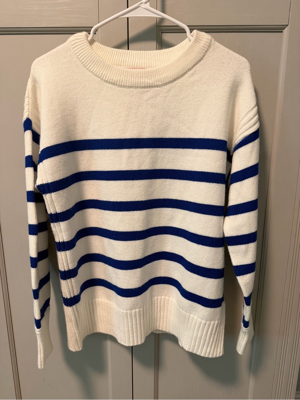 Philosophy White & Blue Striped Crewneck Sweater